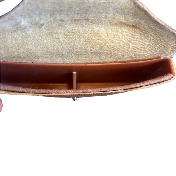 Vintage Ray Ban Aviator Sunglasses with Original Case- In Pristine condition! - Picture 6 of 7